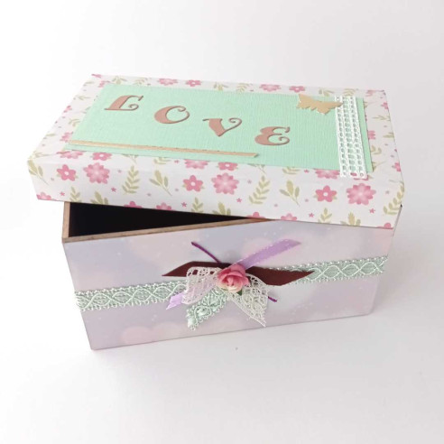 Caja de madera para bombones Love