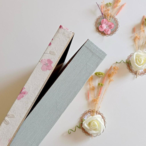 Caja de madera para mamá - Flores y Ramas