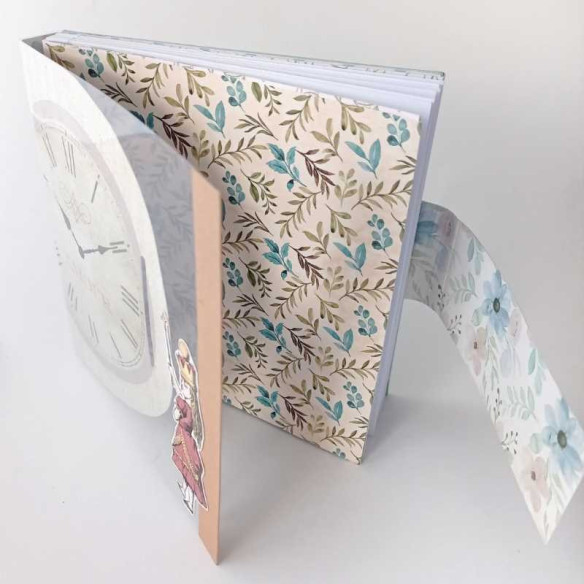 ÁLBUM libreta ALICIA