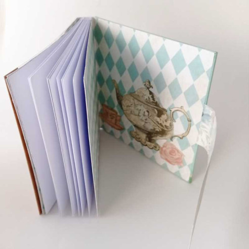 ÁLBUM libreta ALICIA