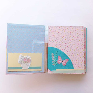 Álbum archivador "Niña con perrito". Hecho a mano. 2