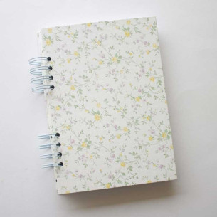 Libreta artesanal 22 x 16 cm diseño de Flores