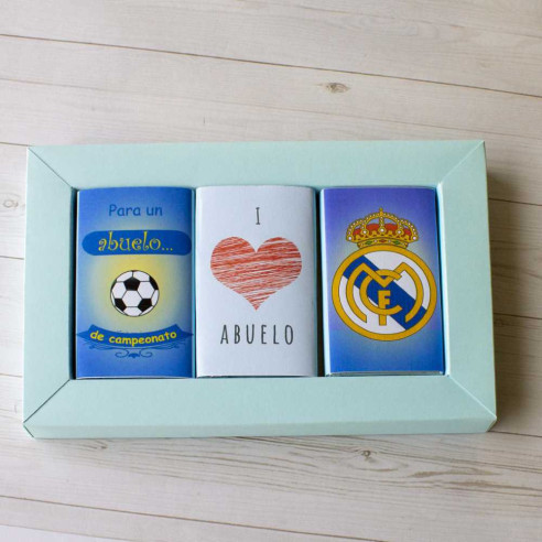 Chocolates con mensaje "Para un abuelo de campeonato" Real Madrid