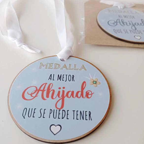 Medalla de madera al Mejor Ahijado