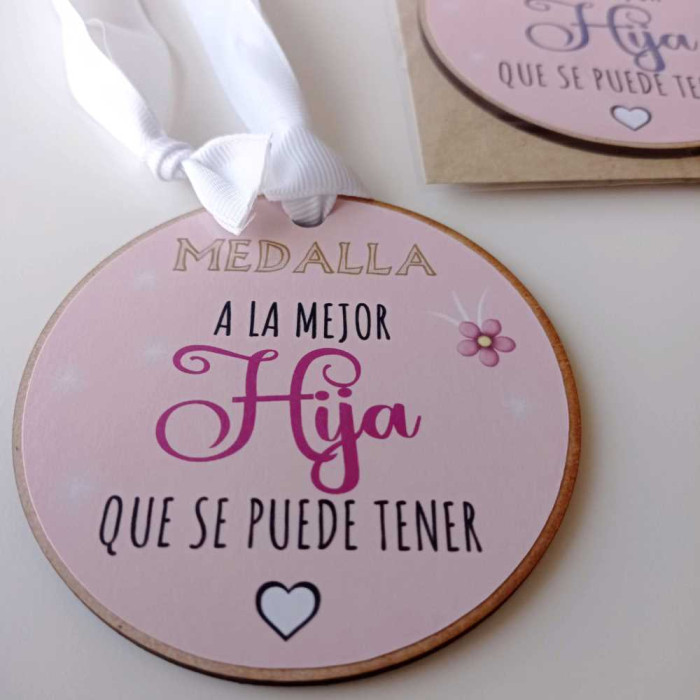 Medalla de madera a la Mejor Hija