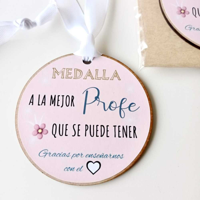 Medalla de madera a la Mejor Profe