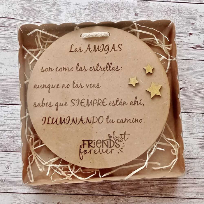 Placa de madera "Las amigas son como las estrellas"