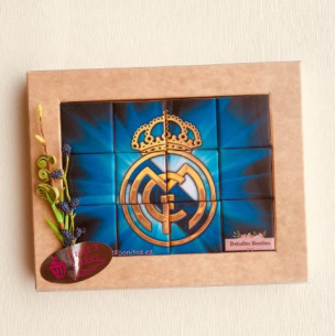 Caja Pop up regalos para padrinos de Real Madrid.