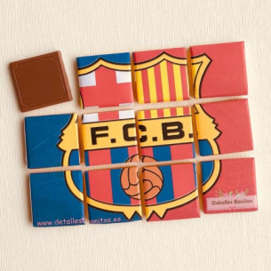 Puzzle de chocolate del escudo del Atlético de Madrid.