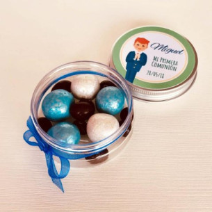 Caja con bombones para detalle de primera Comunión