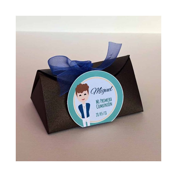 Caja con bombones para detalle de primera Comunión