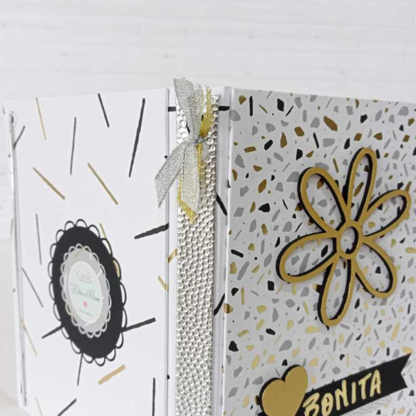 Carpeta artesanal "Bonita"